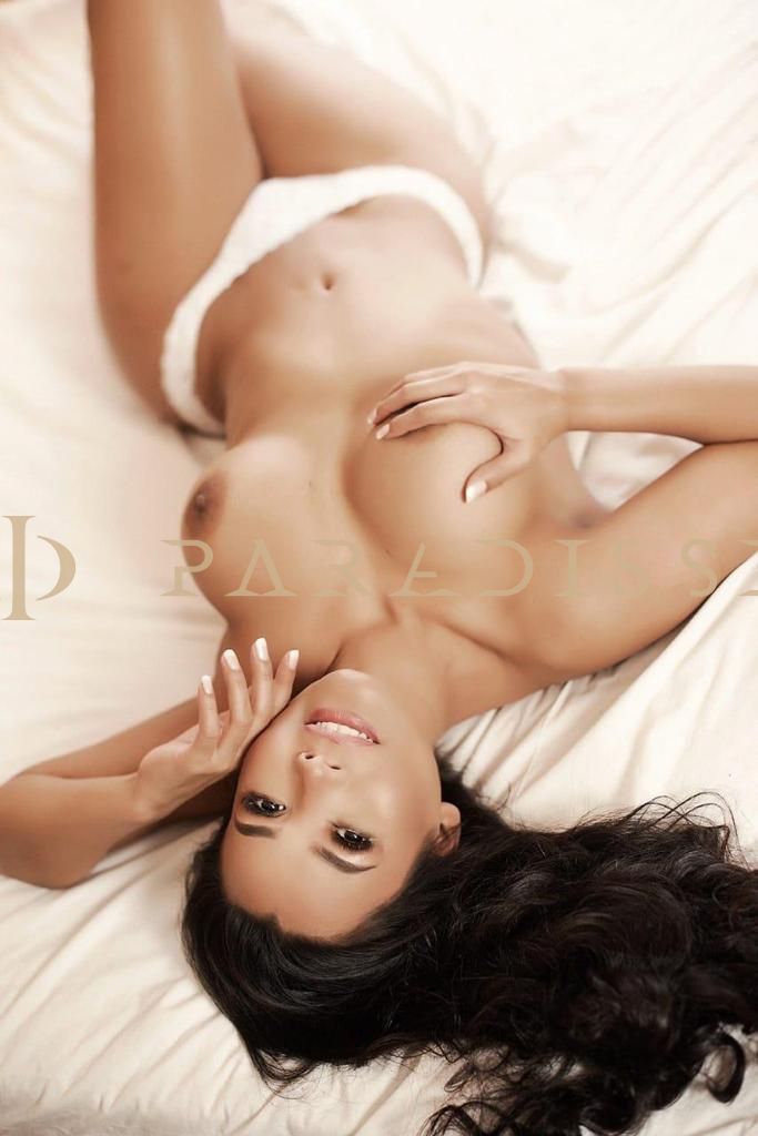 Escorts VIP Paradisse - Samy